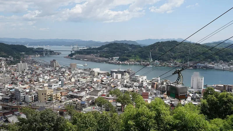 千光寺山から見た尾道の町と尾道水道