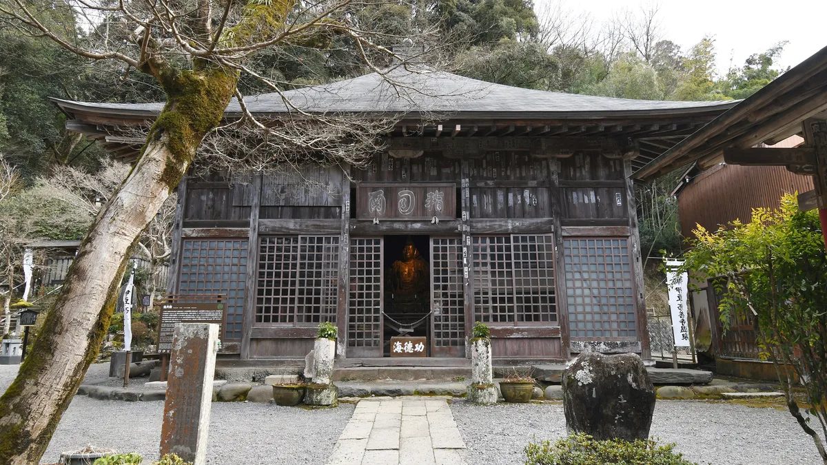 指月殿のお堂